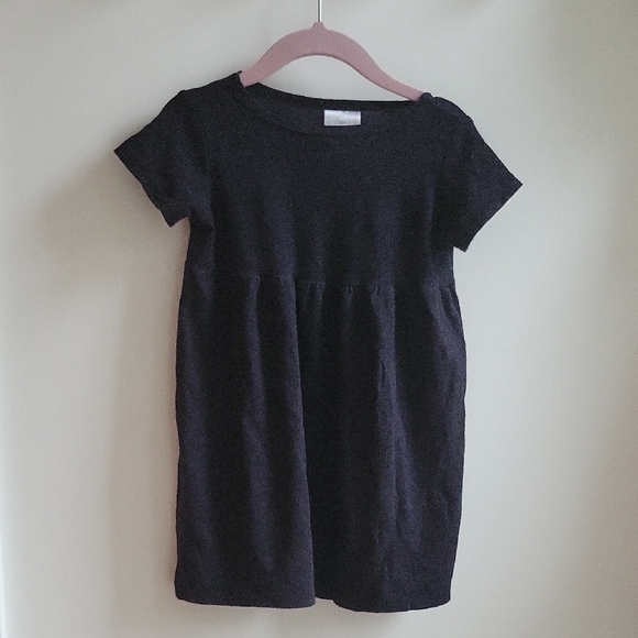 Tiny Button Apparel Bamboo Twirl Top 4/5 Years. - Picture 1 of 3
